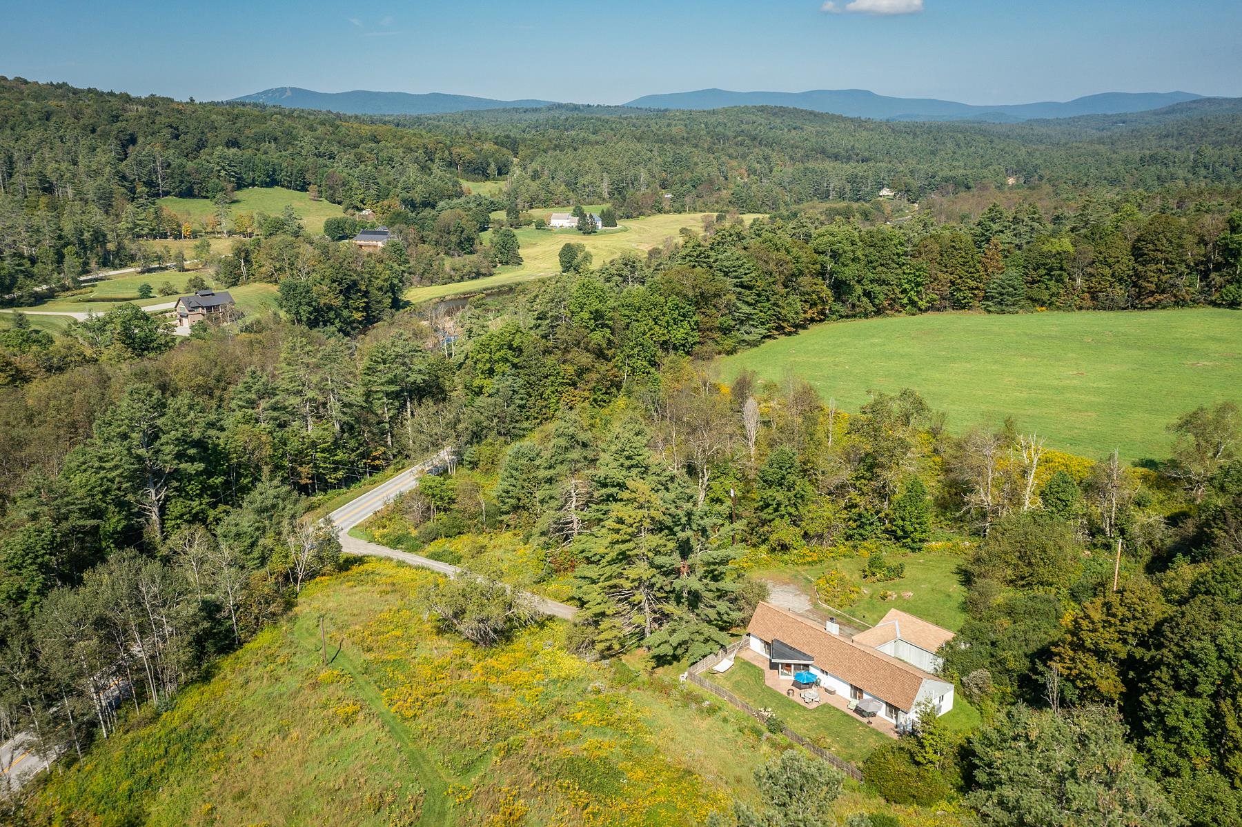 3452 Vermont Rte 100 Londonderry, VT 05155 - Photo 29 of 40 Gallery Image 29