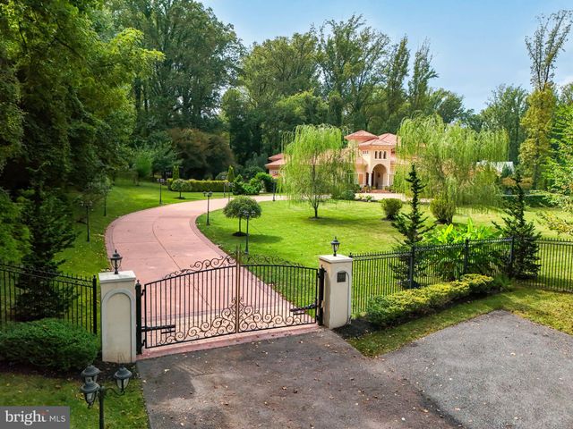 $4,300,000 | 7201 Old Dominion Drive, McLean, VA 22101