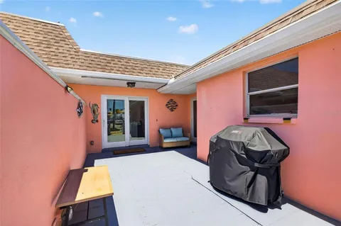 $489,000 | 555 Boca Ciega Point Boulevard South, Unit 555, St. Petersburg, FL 33708
