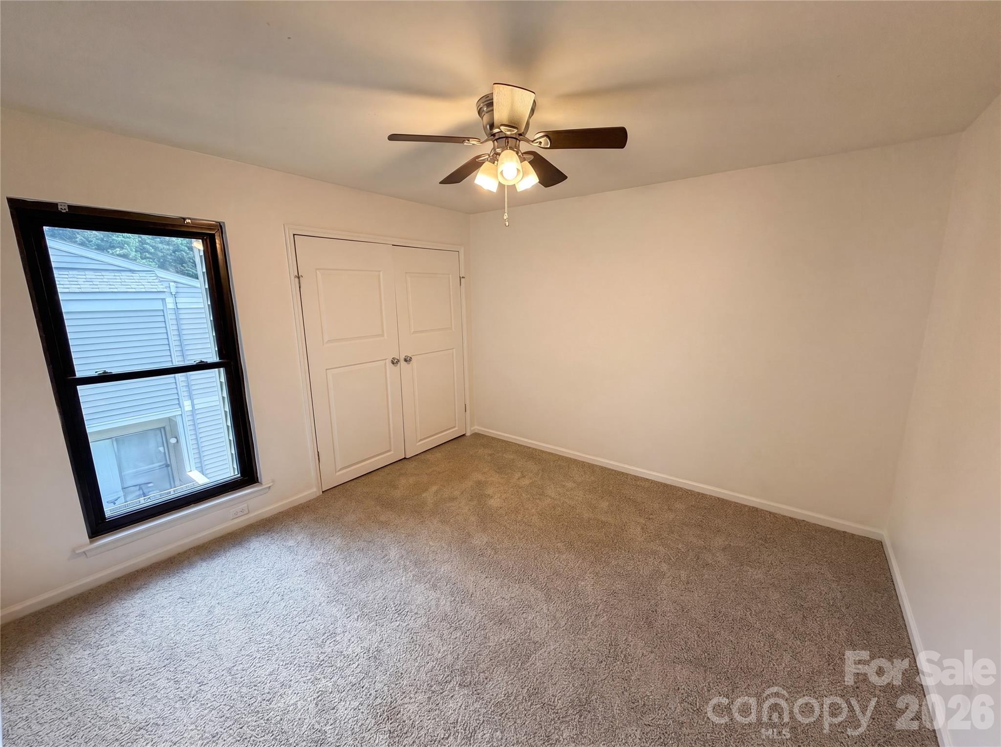 1625 Merry Oaks Road, Unit D Charlotte, NC 28205 - Photo 4 of 19