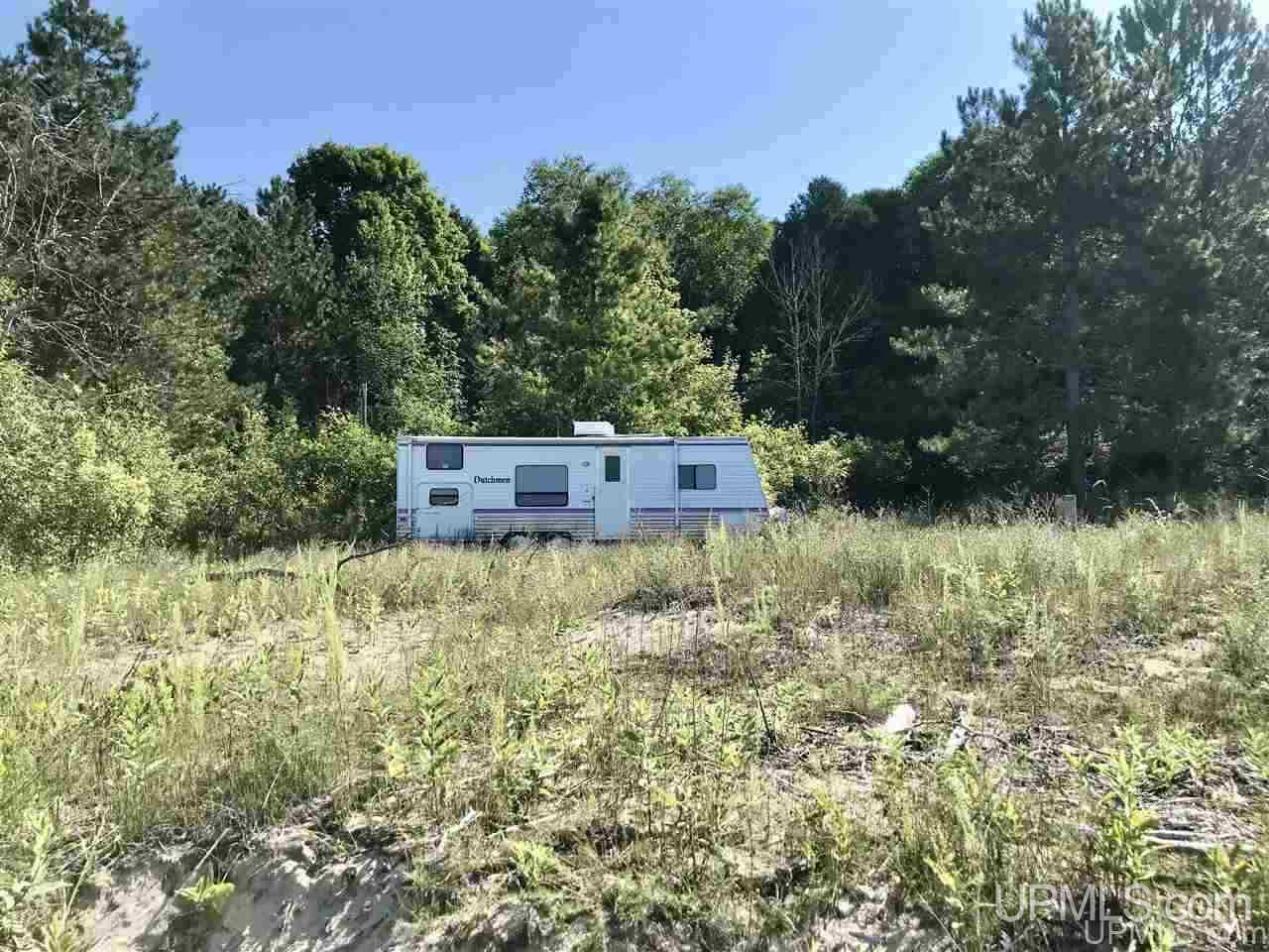 25 Rd Garden Garden, MI 49835 - Photo 3 of 4