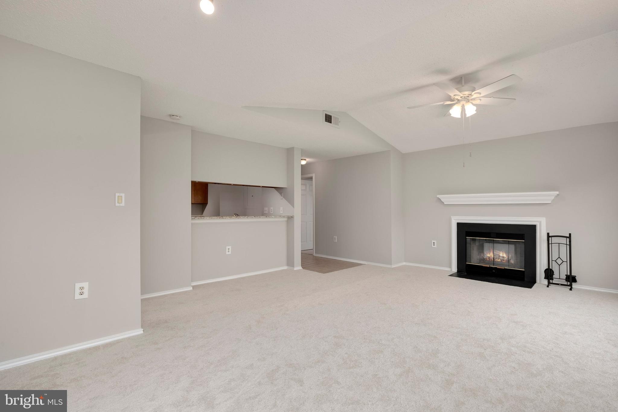 20957 Timber Ridge Terrace, Unit 303 Ashburn, VA 20147 - Photo 11 of 23