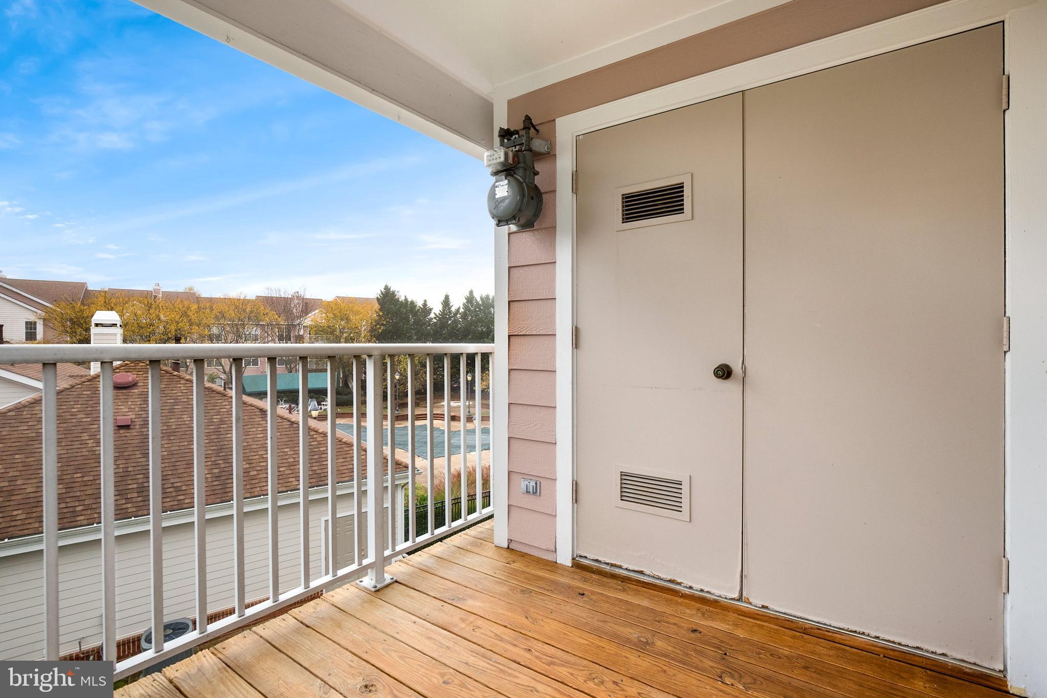 20957 Timber Ridge Terrace, Unit 303 Ashburn, VA 20147 - Photo 20 of 23