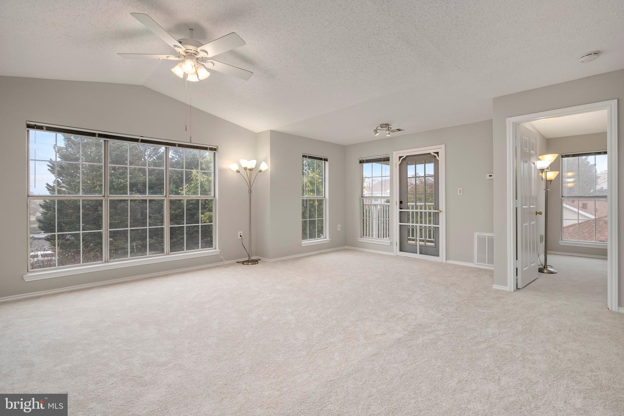 20957 Timber Ridge Terrace, Unit 303 Ashburn, VA 20147 - Photo 10 of 23