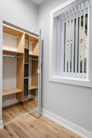 $3,784 | 7726 North Eastlake Terrace, Unit 2, Chicago, IL 60626