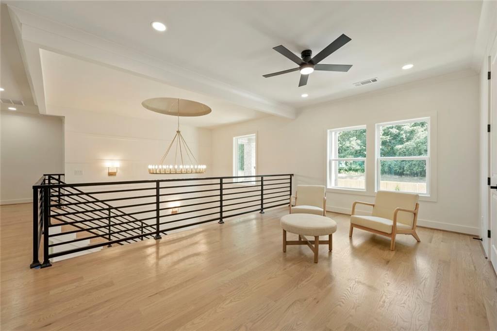 942 Cooper Road Loganville, GA 30052 - Photo 4 of 37