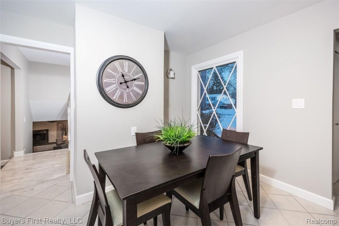 21130 Andover Road Southfield, MI 48076 - Photo 17 of 21 023.jpg