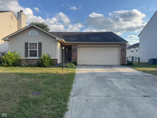 $245,000 | 3453 West 54th Street, Indianapolis, IN 46228