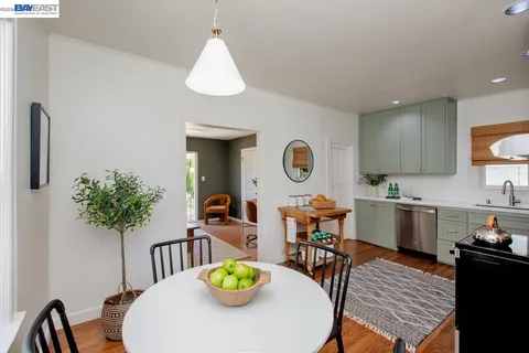 $895,000 | 1410 Sherman Street, Alameda, CA 94501