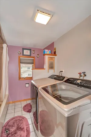 $399,900 | 9137 Orchard Lane, Bridgeview, IL 60455