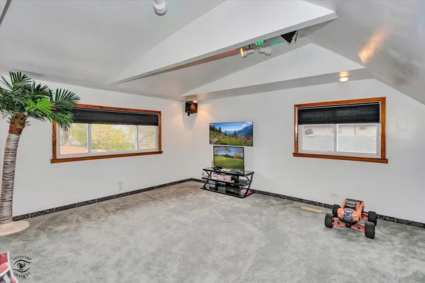 $399,900 | 9137 Orchard Lane, Bridgeview, IL 60455