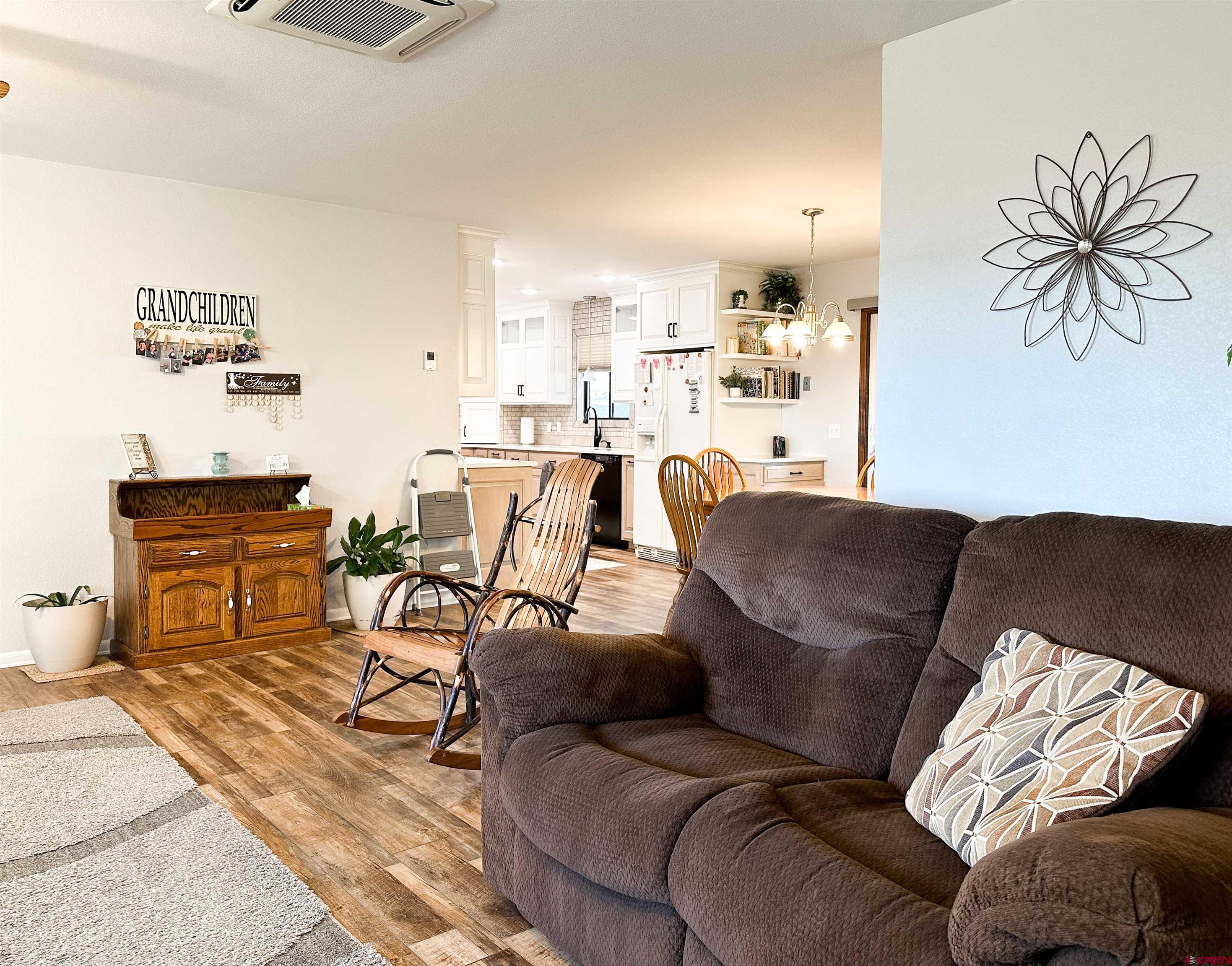 18555 F Road Delta, CO 81416 - Photo 9 of 43 a living room with furniture