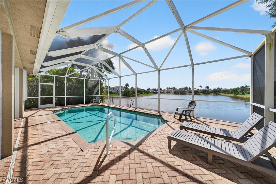 8313 Sumner Avenue Fort Myers, FL 33908 - Photo 3 of 42 a view of a chairs and table in the roof deck