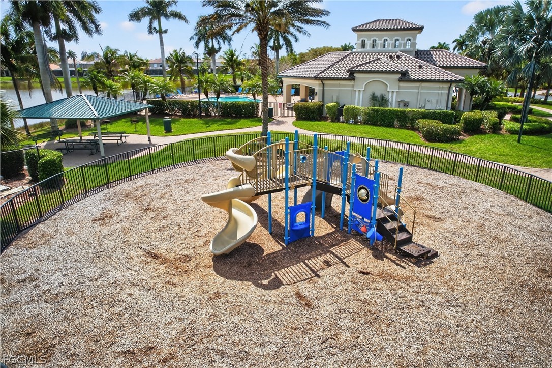 8313 Sumner Avenue Fort Myers, FL 33908 - Photo 37 of 42