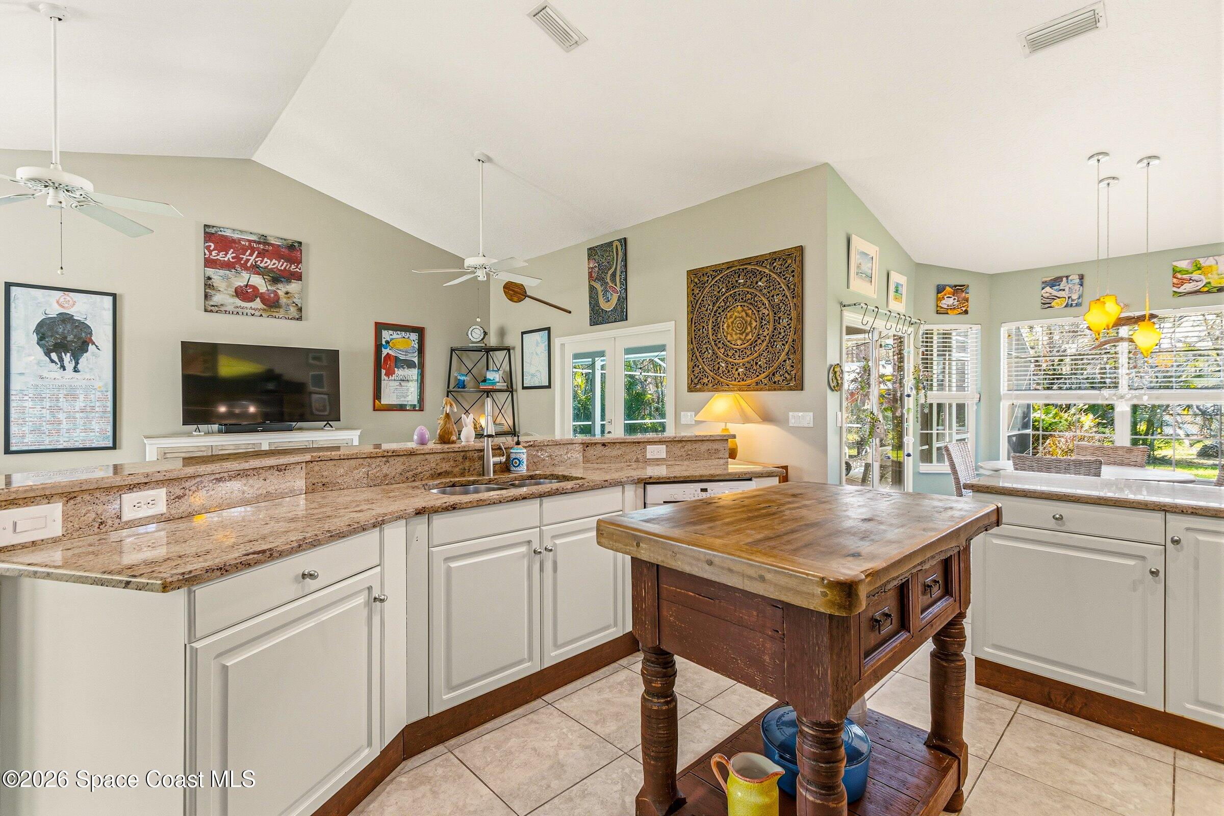 101 Estrella Road Melbourne Beach, FL 32951 - Photo 14 of 57 48-101-Estrella-208