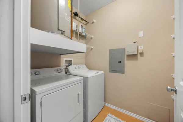 $180,000 | 13570 Technology Dr., Unit 2221, Eden Prairie, MN 55344