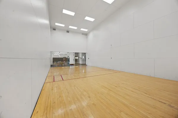 $180,000 | 13570 Technology Dr., Unit 2221, Eden Prairie, MN 55344