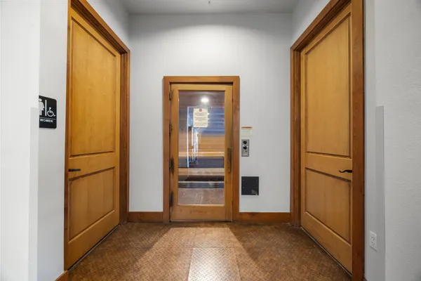 $180,000 | 13570 Technology Dr., Unit 2221, Eden Prairie, MN 55344