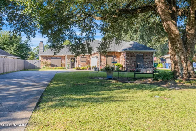 $319,000 | 4216 South Drive, New Iberia, LA 70563