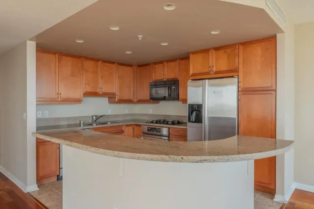 $2,500,000 | 510 1st Avenue, Unit 1504, San Diego, CA 92101