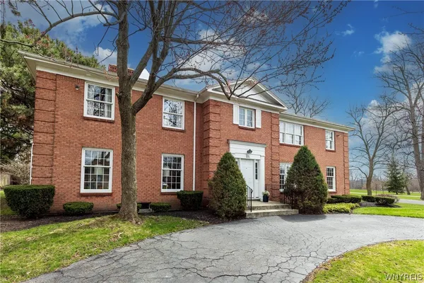 $1,399,000 | 137 Nottingham Terrace, Buffalo, NY 14216