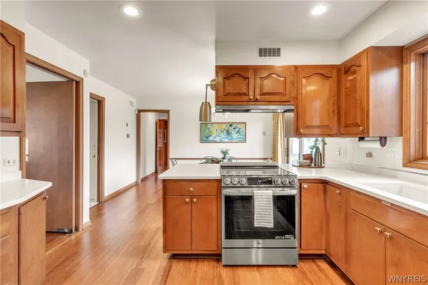 $1,399,000 | 137 Nottingham Terrace, Buffalo, NY 14216