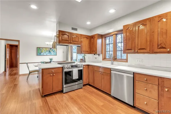 $1,399,000 | 137 Nottingham Terrace, Buffalo, NY 14216