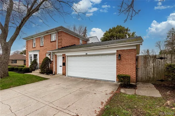 $1,399,000 | 137 Nottingham Terrace, Buffalo, NY 14216