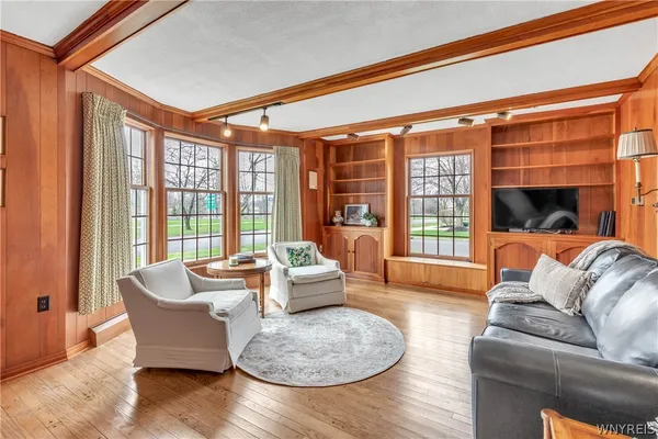 $1,399,000 | 137 Nottingham Terrace, Buffalo, NY 14216