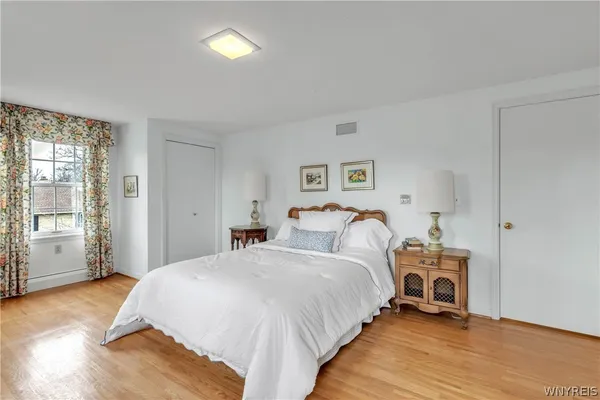 $1,399,000 | 137 Nottingham Terrace, Buffalo, NY 14216