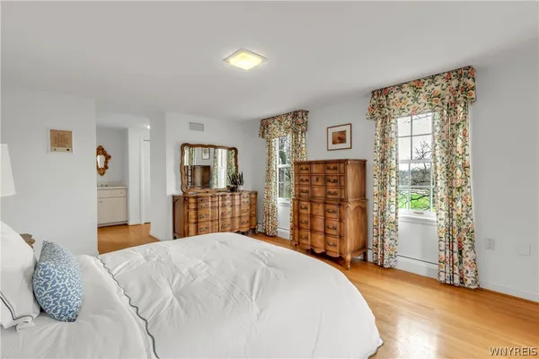 $1,399,000 | 137 Nottingham Terrace, Buffalo, NY 14216