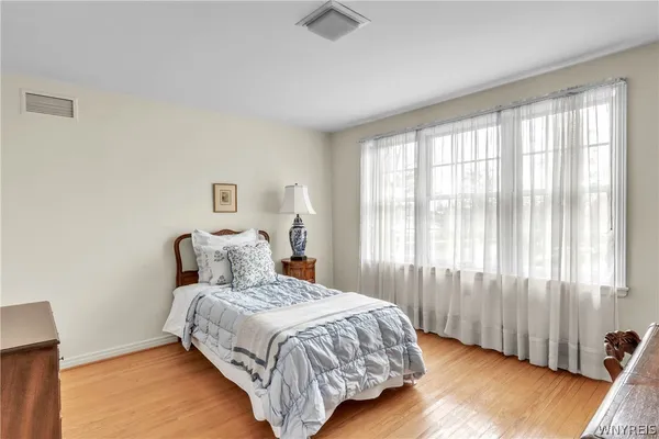 $1,399,000 | 137 Nottingham Terrace, Buffalo, NY 14216