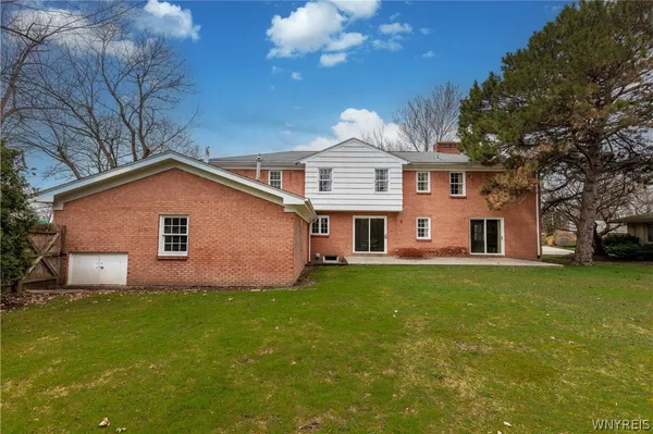 $1,399,000 | 137 Nottingham Terrace, Buffalo, NY 14216