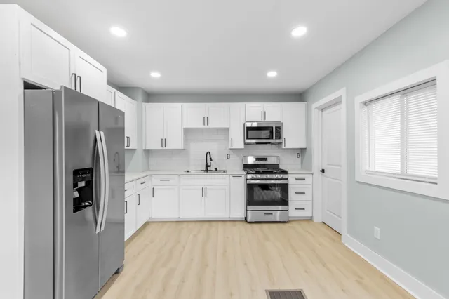 $168,000 | 23826 Edison Road, South Bend, IN 46628