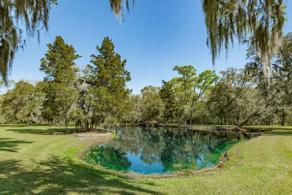 $435,000 | 555 County Road 502A, Sweeny, TX 77480