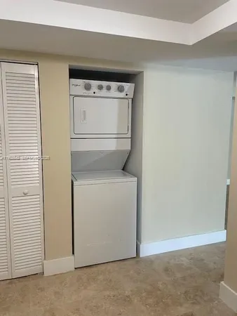 $2,600 | 8933 Southwest 123rd Court, Unit 104, Miami, FL 33186