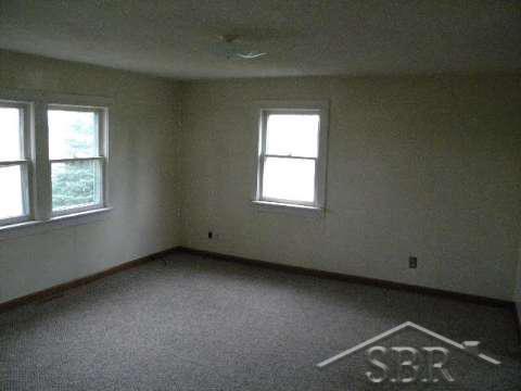 9258 Bray Road Millington, MI 48746 - Photo 5 of 12 20033002-4.JPG