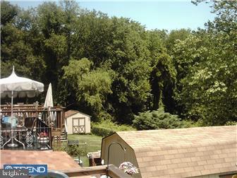 2862 Angus Road Philadelphia, PA 19114 - Photo 5 of 6 Exterior