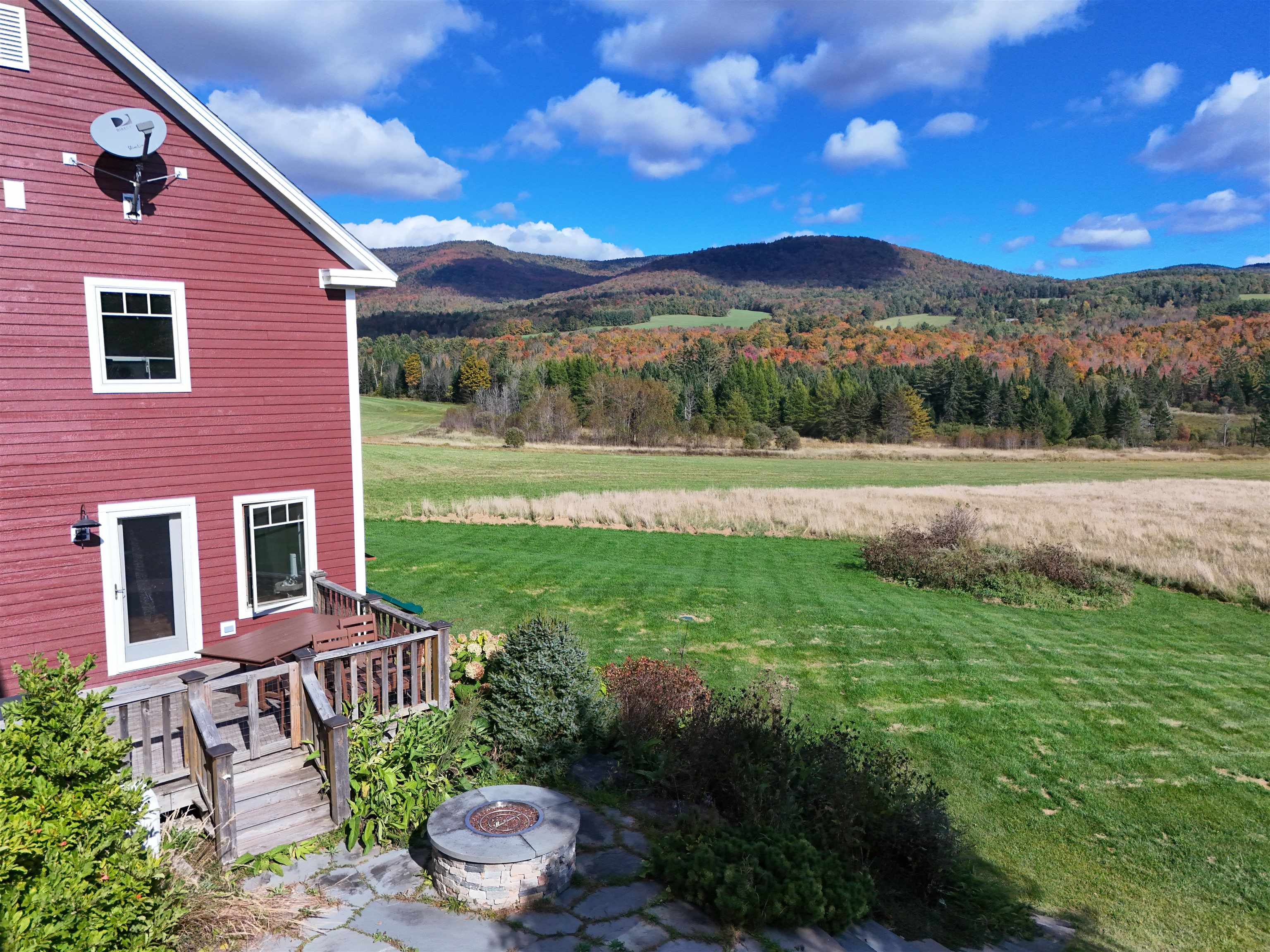 576 Ridge Road Kirby, VT 05851 - Photo 3 of 56 Gallery Image 3