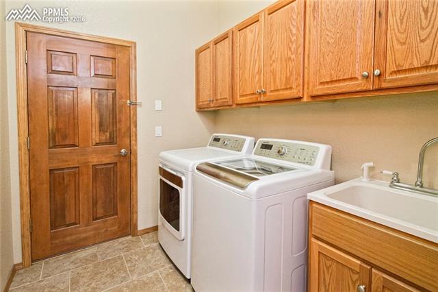 2343 Cinnabar Road Colorado Springs, CO 80921 - Photo 4 of 26 Gallery Image 4