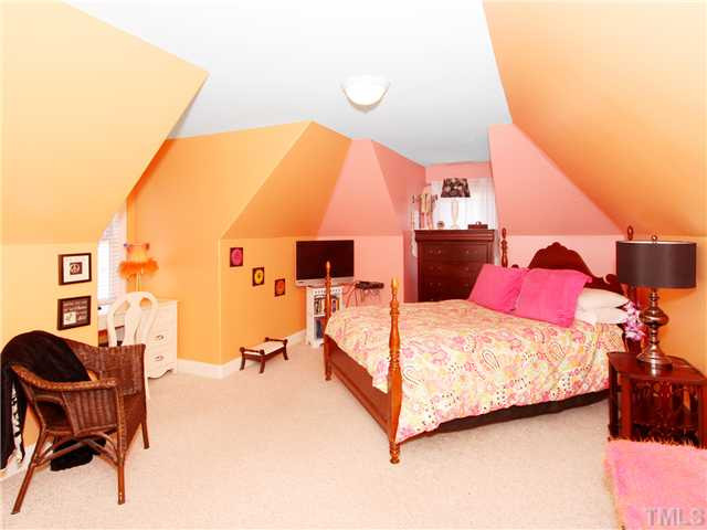 2816 Peachleaf Street Raleigh, NC 27614 - Photo 17 of 25 Photo 17
