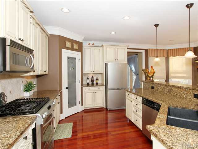 2816 Peachleaf Street Raleigh, NC 27614 - Photo 4 of 25 Photo 4