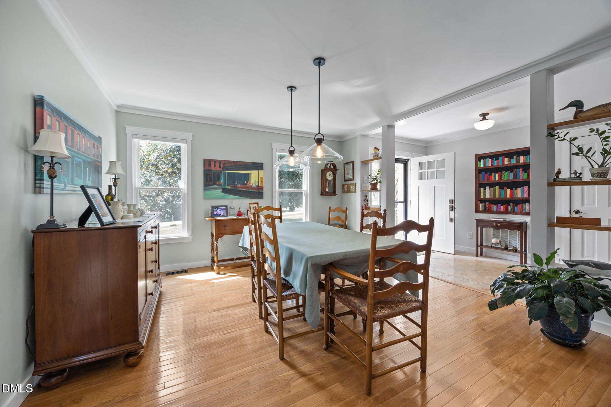 6016 Brass Lantern Court Raleigh, NC 27606 - Photo 5 of 34 26-web-or-mls-IMG_2287