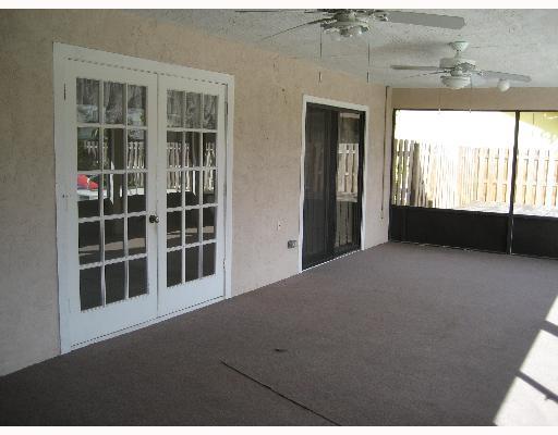 1124 Block Island Road Wellington, FL 33414 - Photo 5 of 8 Additional Photo
