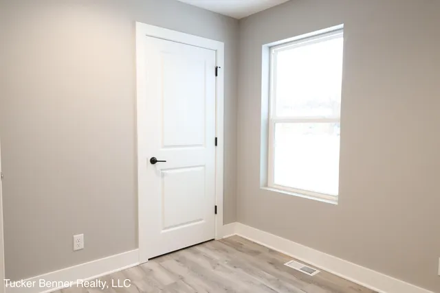 $259,900 | 518 South Sullivan Avenue, Fremont, MI 49412