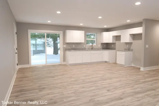 $259,900 | 518 South Sullivan Avenue, Fremont, MI 49412