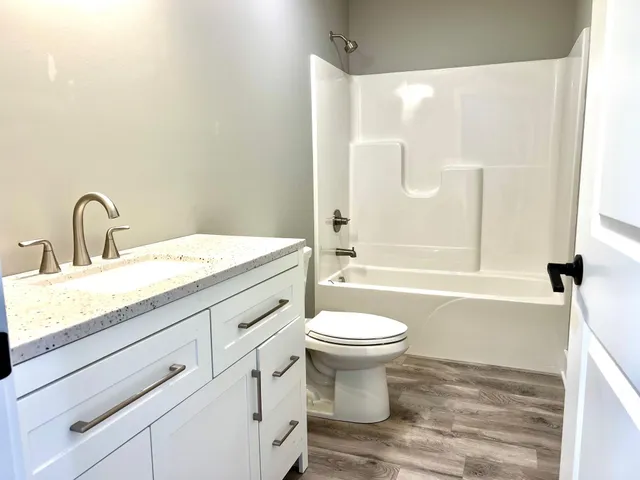 $259,900 | 518 South Sullivan Avenue, Fremont, MI 49412