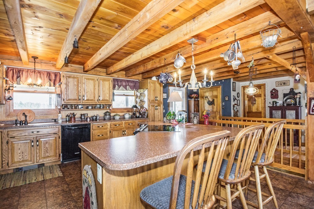 29 Cooney Road Spencer, MA 01562 - Photo 6 of 30 Gallery Image 6