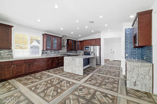 $559,500 | 5782 Kiblurn High Road, Palmdale, CA 93552