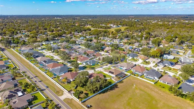 $589,999 | 2808 Duncan Tree Circle, Valrico, FL 33594